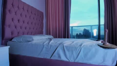 Snapshot of vanillaflo chatting on June 5, 5:58 am VanillaFlo online show from June 5, 5:58 am