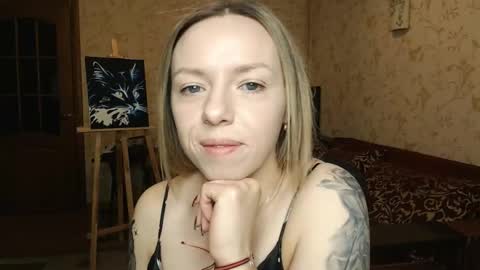 VanillaMuffin online show from January 17, 7:30 am