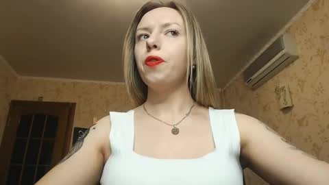 VanillaMuffin online show from January 23, 1:45 pm