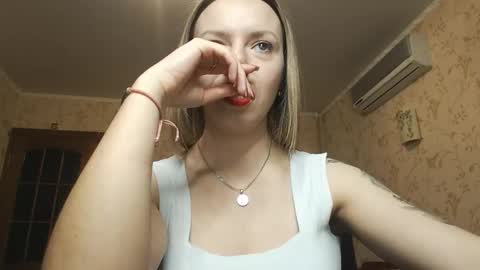 VanillaMuffin online show from February 6, 1:54 pm