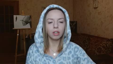 VanillaMuffin online show from October 12, 6:01 am