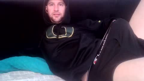Snapshot of vanillaniceeee chatting on July 17, 2:40 am vanillaniceeee online show from July 17, 2:40 am