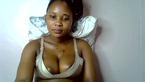 vanillavenus online show from October 29, 10:50 am