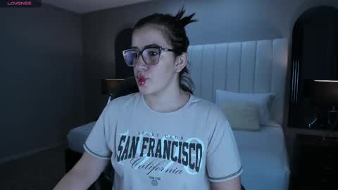 Karine online show from September 9, 11:32 am