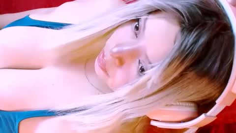 free  follow me online show from March 27, 1:33 am
