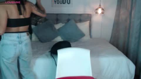 Snapshot of vannesweet_ chatting on January 16, 8:14 pm vane online show from January 16, 8:14 pm