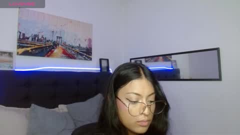 Snapshot of vannesweet_ chatting on November 26, 7:26 pm vane online show from November 26, 7:26 pm