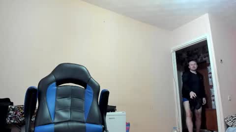 Snapshot of vano_822 chatting on November 21, 7:18 am vano_822 online show from November 21, 7:18 am