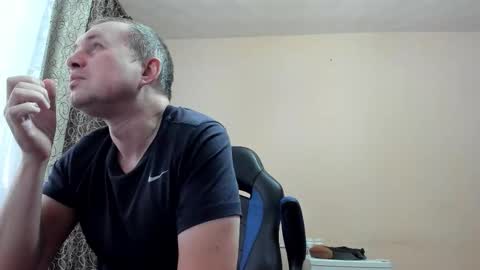 Snapshot of vano_822 chatting on December 17, 8:09 am vano_822 online show from December 17, 8:09 am