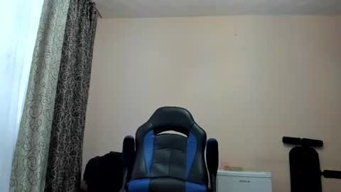 vano_822 online show from April 24, 4:59 am