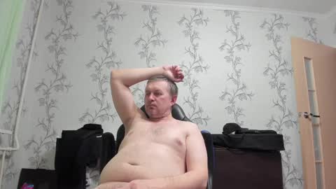 Snapshot of vano_822 chatting on June 5, 7:41 pm vano_822 online show from June 5, 7:41 pm
