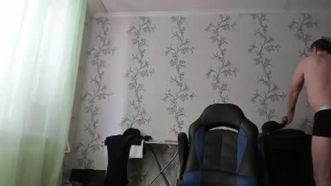 Snapshot of vano_822 chatting on June 16, 8:50 am vano_822 online show from June 16, 8:50 am