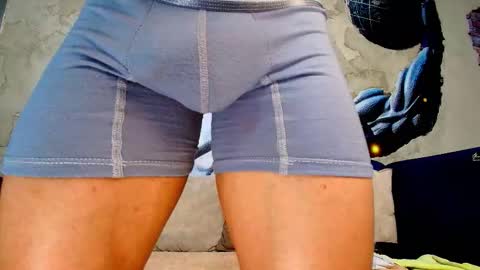 Vans Ross online show from March 13, 8:04 pm