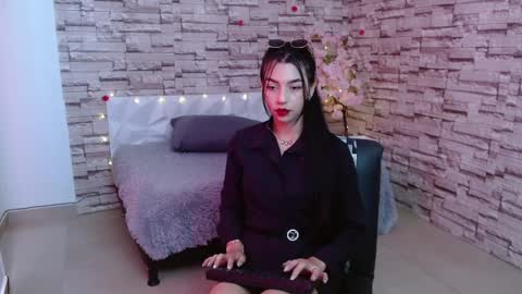 Karuna online show from December 3, 6:17 pm