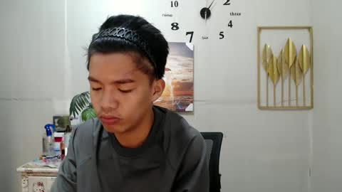 Snapshot of vanxxx2005 chatting on January 6, 6:10 pm vanxxx2005 online show from January 6, 6:10 pm