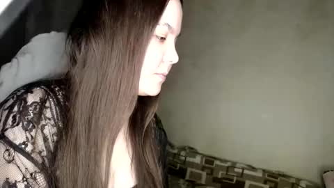 Var Kiss online show from November 30, 5:17 pm