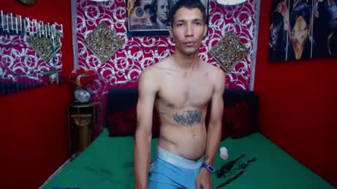 Esteban online show from February 19, 2:35 pm