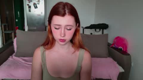 Snapshot of vasilisa_lik chatting on September 14, 7:40 am Vasilisa lik online show from September 14, 7:40 am