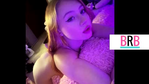Snapshot of vasilisa_lik chatting on September 30, 7:57 am Vasilisa lik online show from September 30, 7:57 am