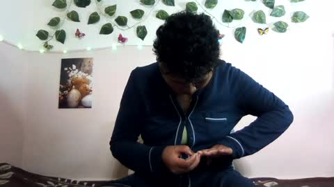 Snapshot of vayannah chatting on July 13, 11:24 am Vayannah online show from July 13, 11:24 am