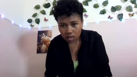 Snapshot of vayannah chatting on July 29, 7:50 am Vayannah online show from July 29, 7:50 am