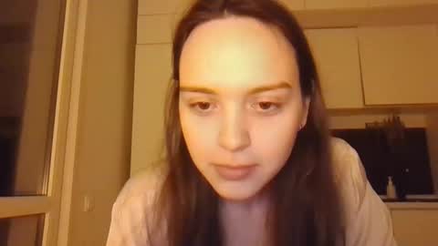 Mary online show from April 8, 5:13 pm