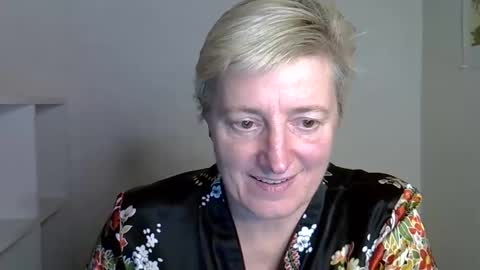 vea_motty online show from November 12, 2:06 pm