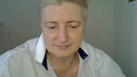 vea_motty online show from February 22, 12:15 pm