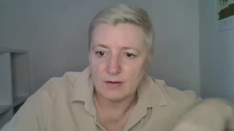 vea_motty online show from March 5, 2:24 pm