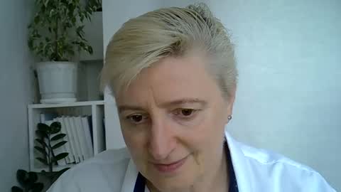 vea_motty online show from April 6, 3:02 pm