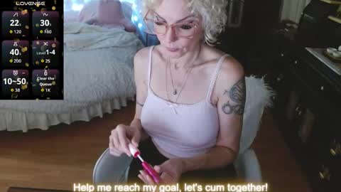 veafreeze online show from December 17, 5:57 am