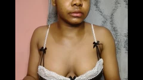 vee62 online show from February 25, 11:47 pm