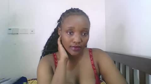 Snapshot of vee_babyy chatting on April 14, 6:47 pm Vee online show from April 14, 6:47 pm