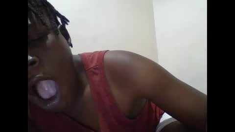 Vee tommy online show from April 29, 1:10 am