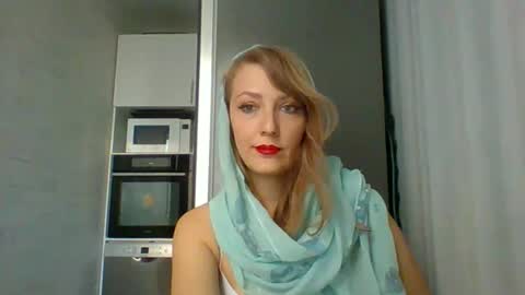 Snapshot of veessa chatting on April 25, 3:20 pm Veessa online show from April 25, 3:20 pm