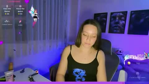 Veeuphoria online show from March 6, 9:22 pm