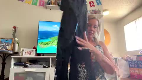 Vegas Dani online show from May 31, 9:49 pm