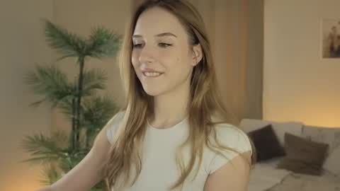 Maria online show from November 14, 1:10 pm