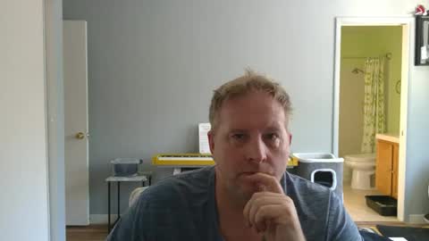 Snapshot of vegasbiman chatting on June 18, 2:43 pm vegasbiman online show from June 18, 2:43 pm