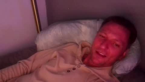 Snapshot of vegasfinest420 chatting on May 27, 1:24 am StaysinVegas420 online show from May 27, 1:24 am