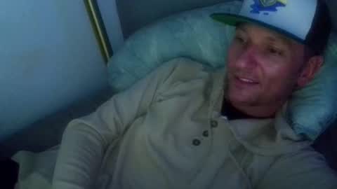 Snapshot of vegasfinest420 chatting on May 27, 8:44 am StaysinVegas420 online show from May 27, 8:44 am