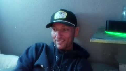 Snapshot of vegasfinest420 chatting on May 31, 10:22 pm StaysinVegas420 online show from May 31, 10:22 pm