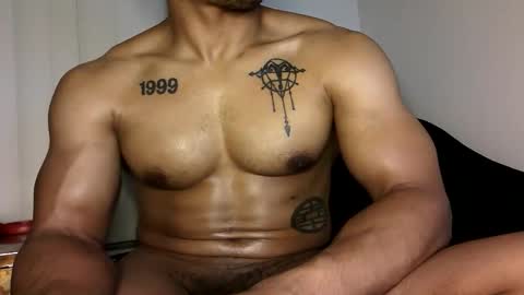 Vegas Love online show from December 15, 8:51 am