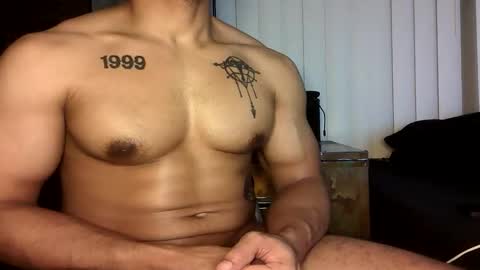 Vegas Love online show from March 19, 11:25 am