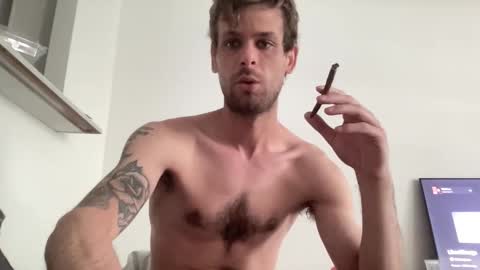 Joeyyy online show from April 26, 5:54 pm