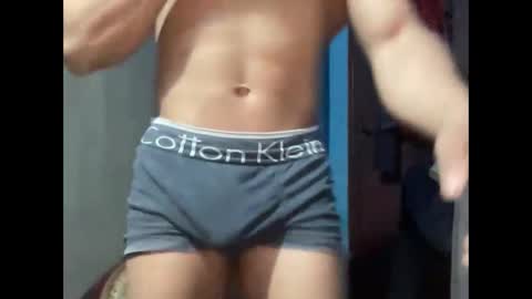 veilofstrength11 online show from November 14, 9:46 pm