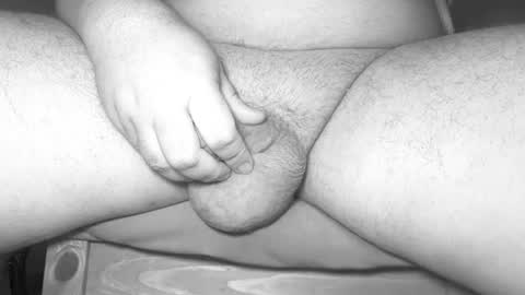 Snapshot of veiny_thing chatting on July 1, 12:45 am veiny_thing online show from July 1, 12:45 am
