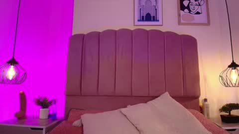 Snapshot of velissia_gh chatting on October 7, 7:44 pm velissia online show from October 7, 7:44 pm