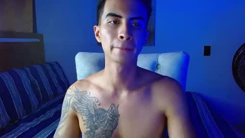 velk_hot1 online show from March 10, 12:48 am