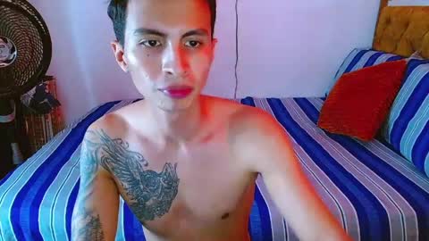 velk_hot1 online show from May 21, 4:03 pm